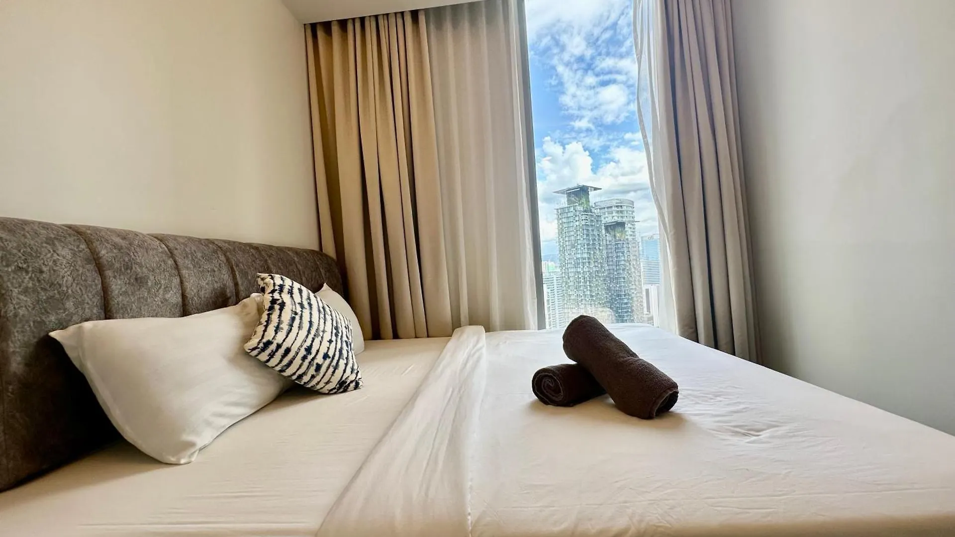 Queen Suites Tropicana The Residence Klcc Kuala Lumpur City Centre 0*,
