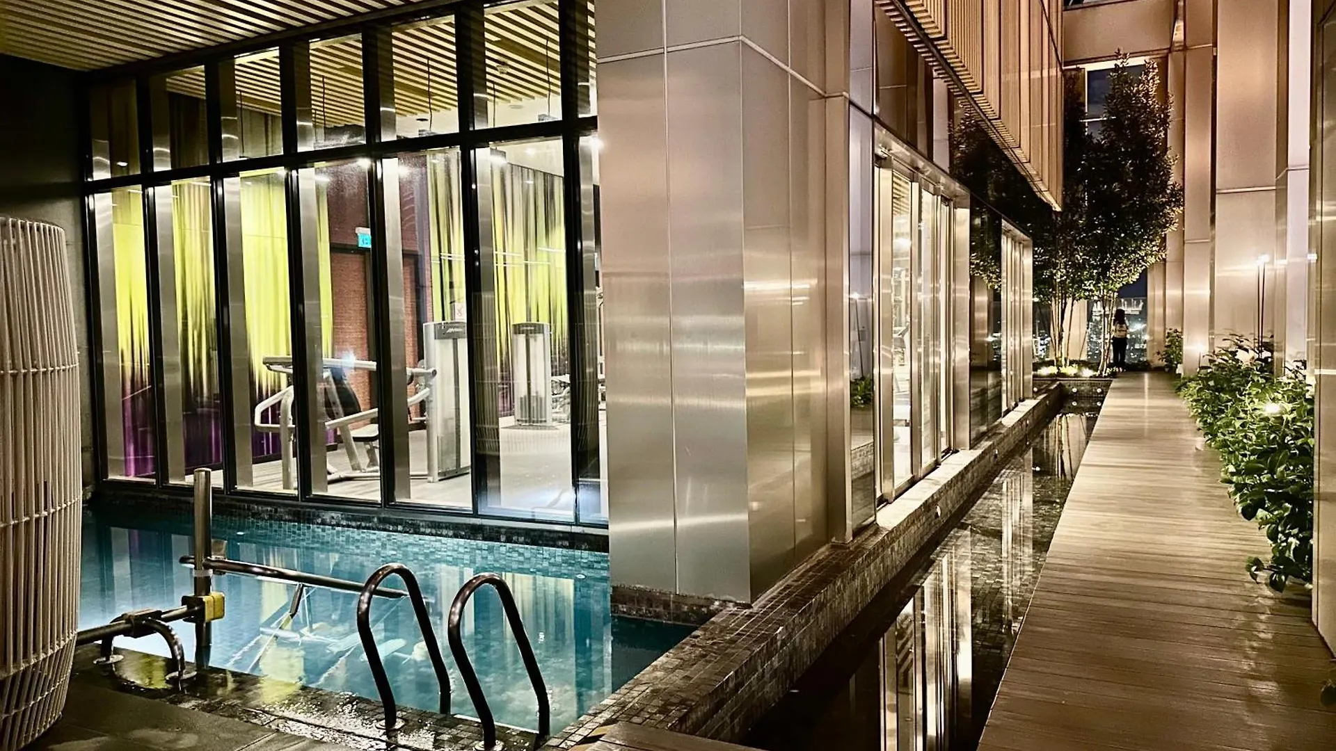 Pansiyon Queen Suites Tropicana The Residence Klcc Kuala Lumpur City Centre